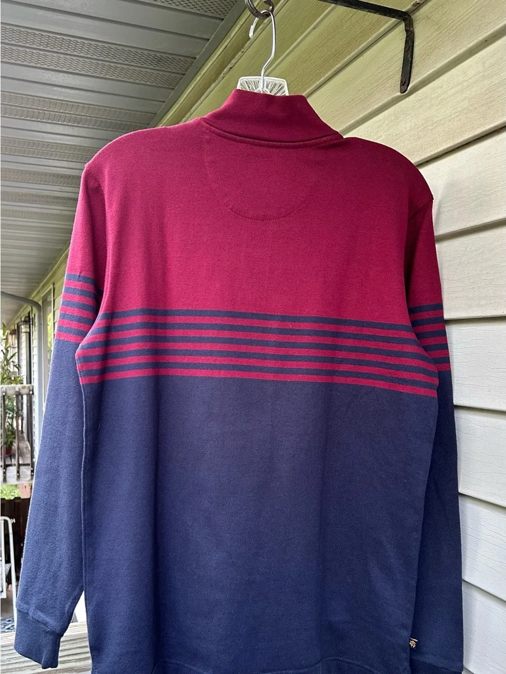 Brooks Brothers NWT Boys/Youth Premium Quality Preppy Striped Pullover Size L.